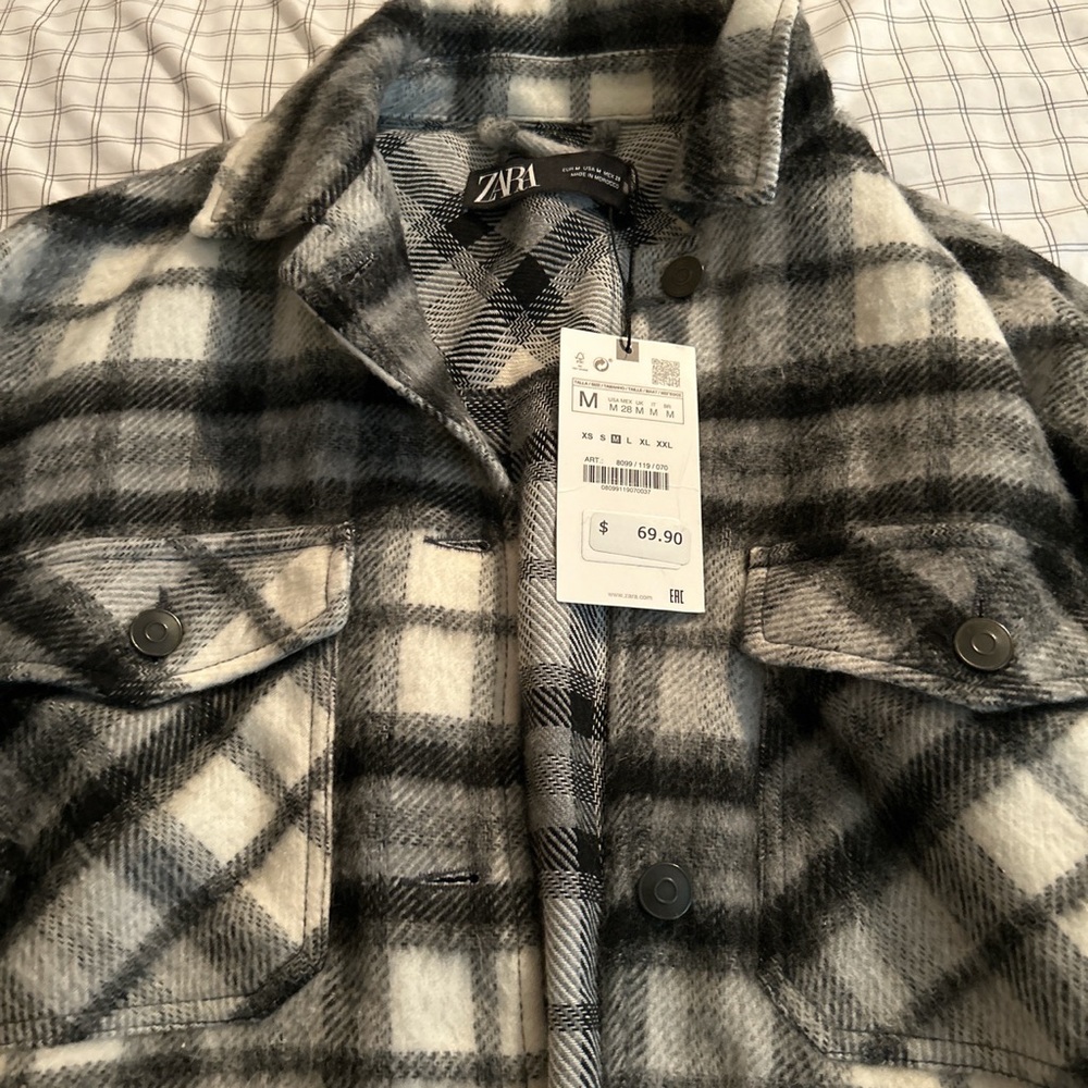 Zara Shacket - Picture 3 of 3